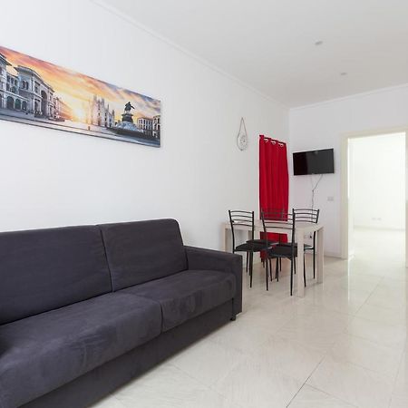 Famagosta M2 Subway Apartment มิลาน ภายนอก รูปภาพ